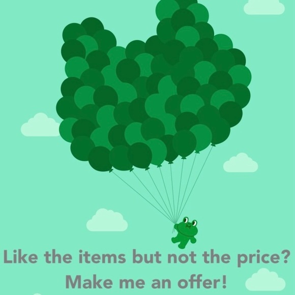 White top with details - Picture 6 of 7